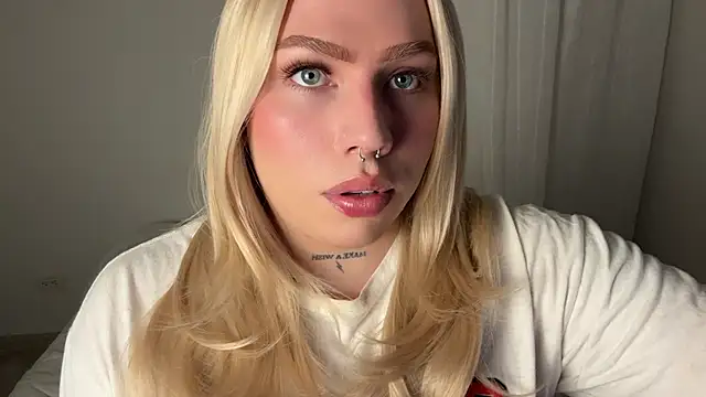 XXX chat uživo modela Bellash_Figueredo