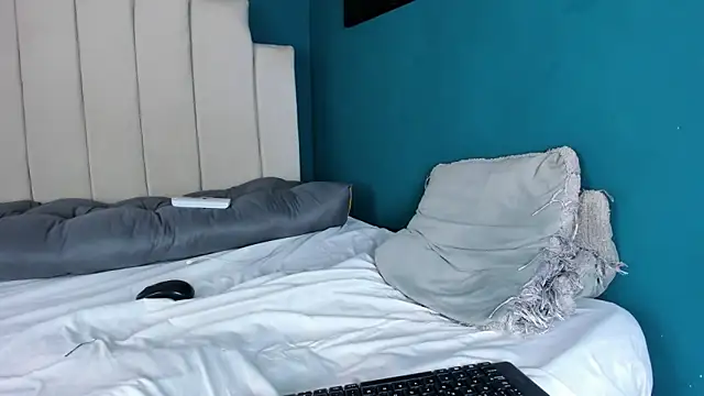 Adrian_Volt Pertunjukan Webcam