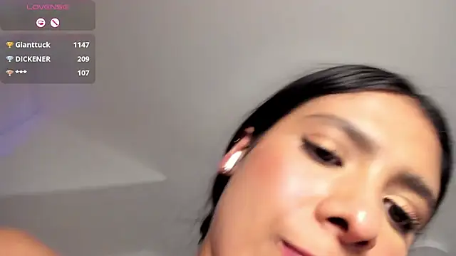 Veronikolsen- live XXX chat