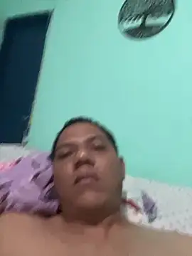 Loaisn Adlı Modelin Web Kamerası Şovu