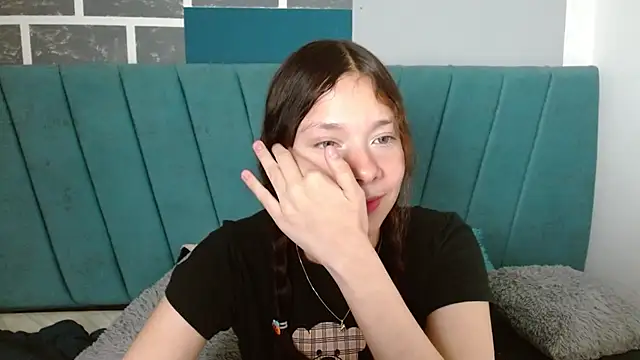 Sweet_kitty_05's Live XXX Chat