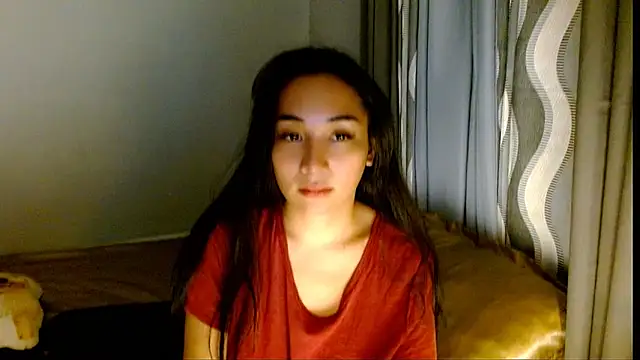 SweetLilly_18 Show Webcam