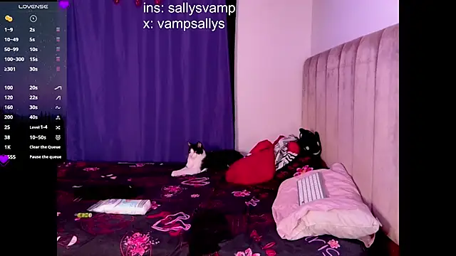 galatea_tantric élő XXX-chatje