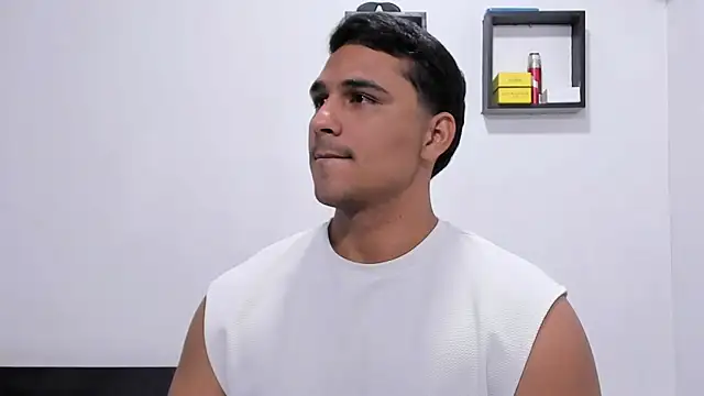 noah_belami Pertunjukan Webcam