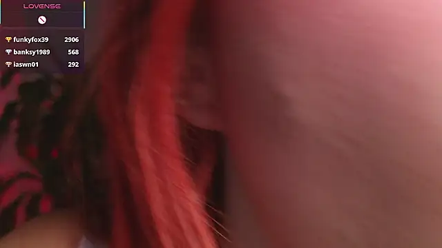 bri_von_dhara__ Pertunjukan Webcam