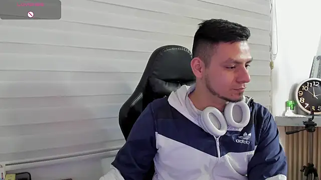 Rick_Adams – Kamerová šou