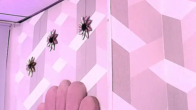 KylieMonnettn Webbikameraesitys