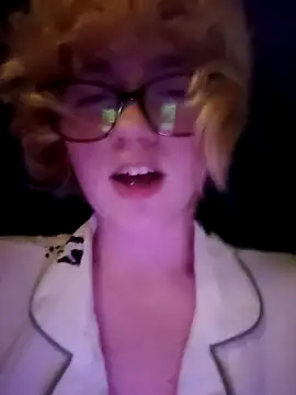 mcjbgfhgjhiiilllufjyf Chat XXX live