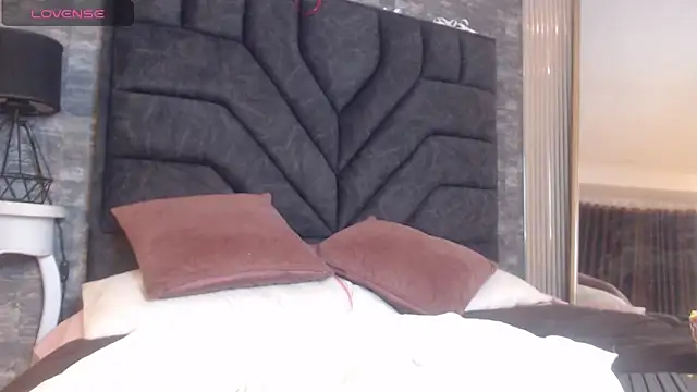 Keila_FgのライブXXXチャット