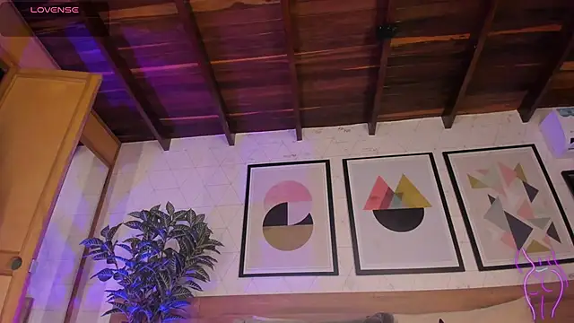 MiaKay1 Chat XXX live