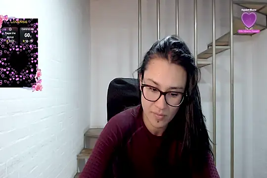 Jessie_Desire: онлайн-секс-чат