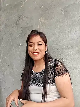 Alice-567のライブXXXチャット