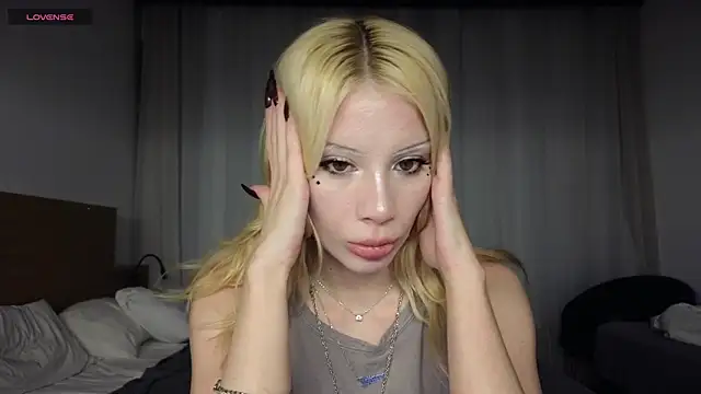 Chat +18 de qualitybab ao vivo