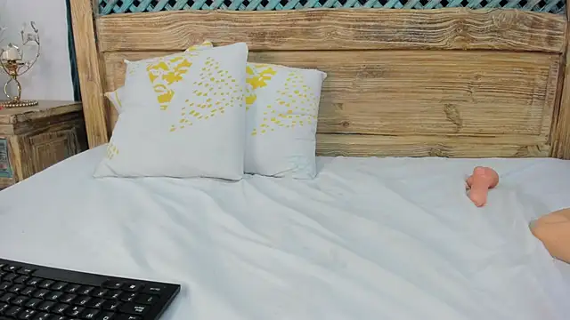 Živý XXX chat Cassandra_Armani