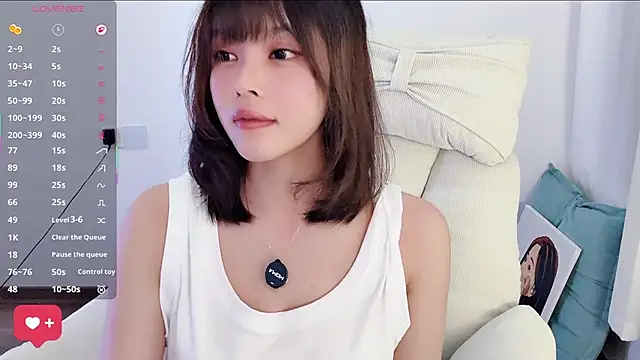 peachy_kiss' Live Sex Cam Show