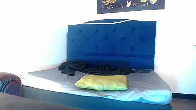 عرض كام Karlaa_Hernandez_