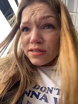 StreetSquirt: онлайн-секс-чат