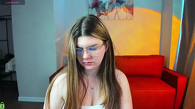zoe_j0y Chat XXX in diretta