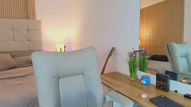 Chat +18 de Baby_Venuss ao vivo