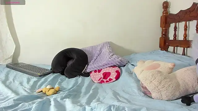 Chat +18 de jilary__clinton ao vivo