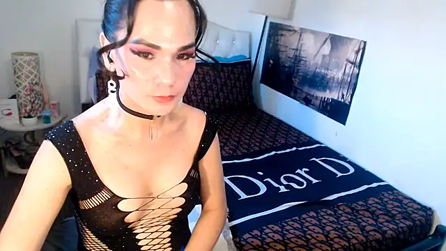 NinaDOM4CUM Webcam-Show