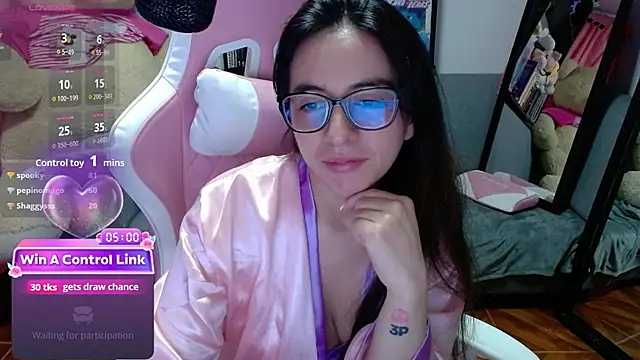 Chat +18 de Maggie_Fox3 ao vivo