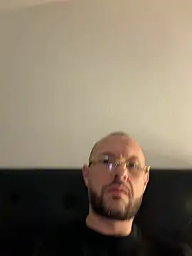 Guitccch Live XXX-Chat