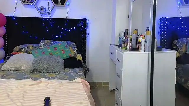 charlotte_077 Live XXX-Chat