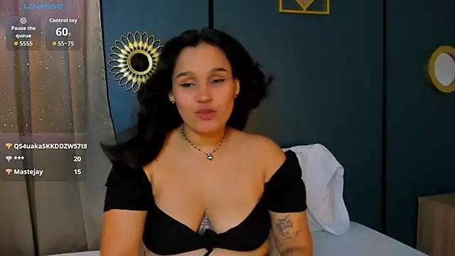 lia_sexx19 Adlı Modelin Canlı XXX Sohbeti