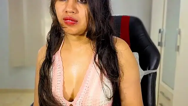 FannyXhot – Naživo XXX chat