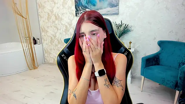 RedLipse Adlı Modelin Canlı XXX Sohbeti