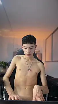 Show modela Sebastian_Reed na web-kameri