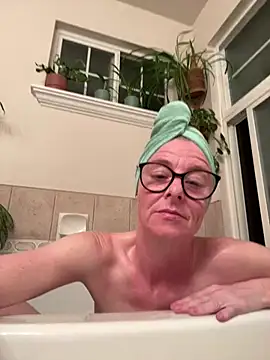 Venus22cumin's Webcam Show