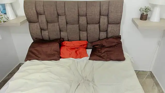 Czat XXX na żywo – casey_jamess