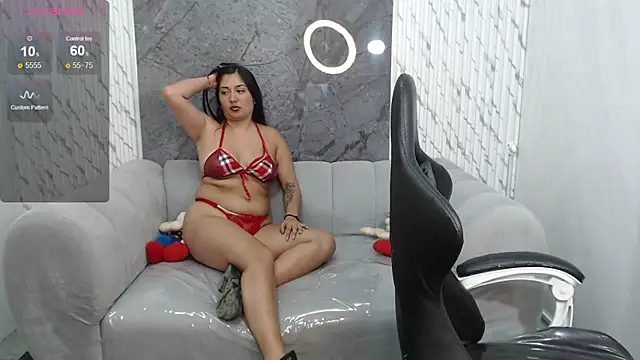 Ivony18_b Live XXX-chat