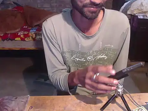 ThethunderPo 라이브 XXX 채팅