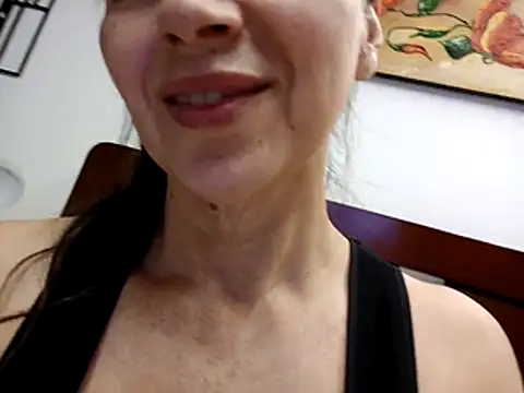 cjpq2525's Live XXX Chat