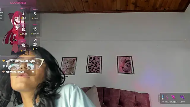 luna_velveth Chat XXX in diretta