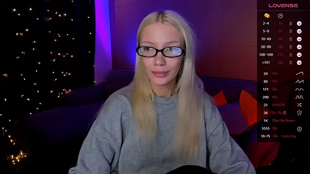 Chatroom XXX en direct de AnyaTaylor_