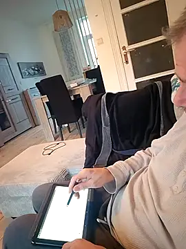 KnownObligation1's Live XXX Chat