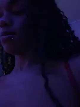 Chat XXX ao vivo de Cammgirlmii