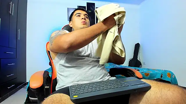 thiago__cp01 网络视讯表演