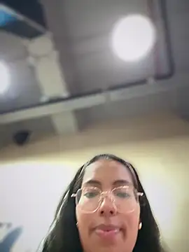 SheenaBrooke webkamerás műsora