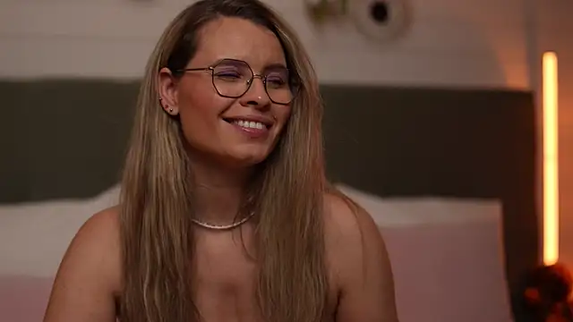 BrandyWhite Live XXX-chat