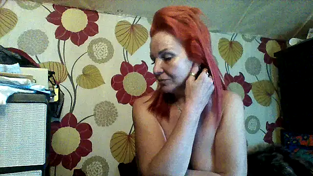 CassandraSandra44's Webcam Show