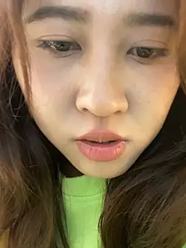 Liliya-77 网络视讯表演