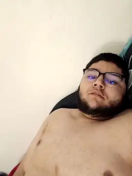 Bigdaddy-Marc Adlı Modelin Canlı XXX Sohbeti