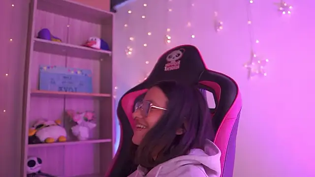 Lana_Dreams_ Chat XXX live