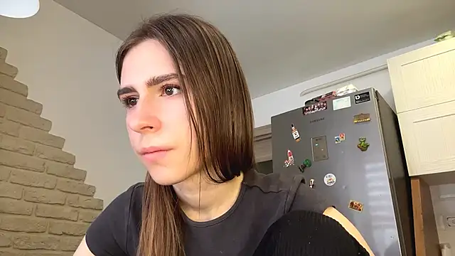 ElsieKuhlmannのライブXXXチャット