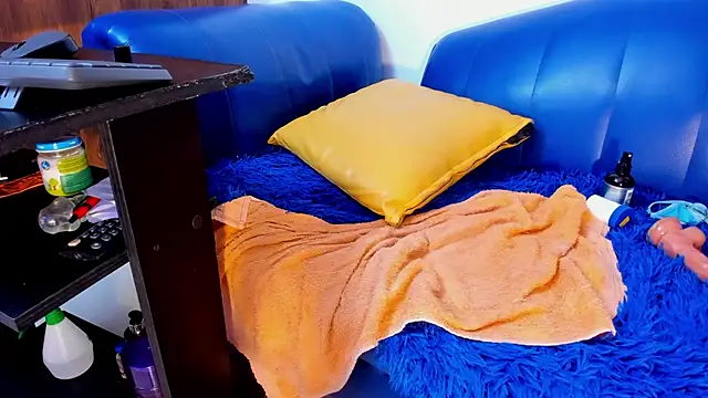 Mature_Skinny Chat XXX live